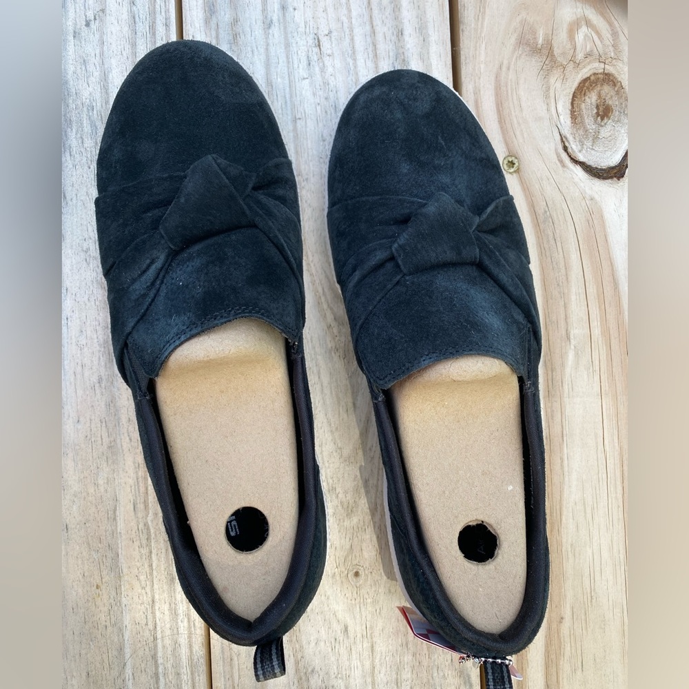 xSOLDx 🆕 Skechers Wide Active Avenue, Madison Avenue, with Box, Slip On, Memory - Picture 1 of 6